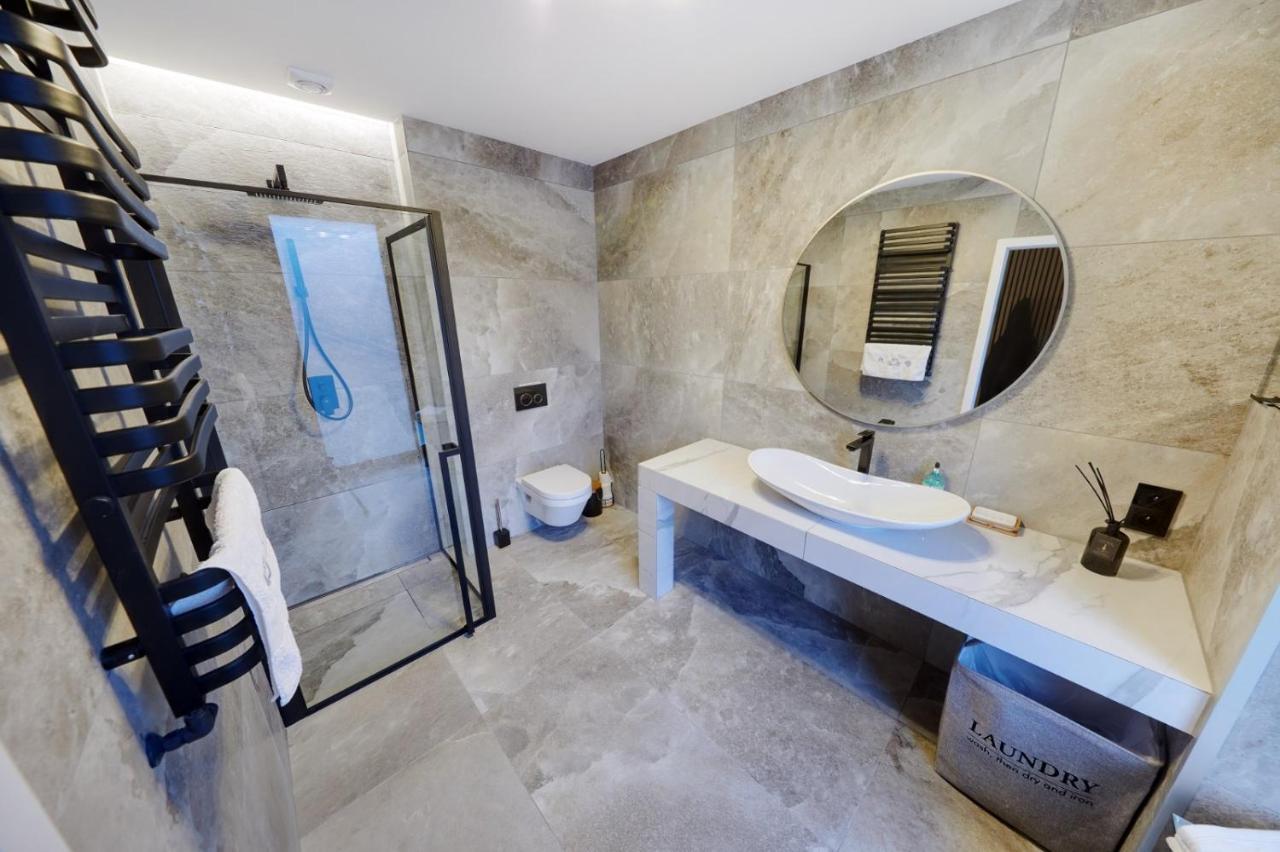 Apartament Heaven Катовице Экстерьер фото